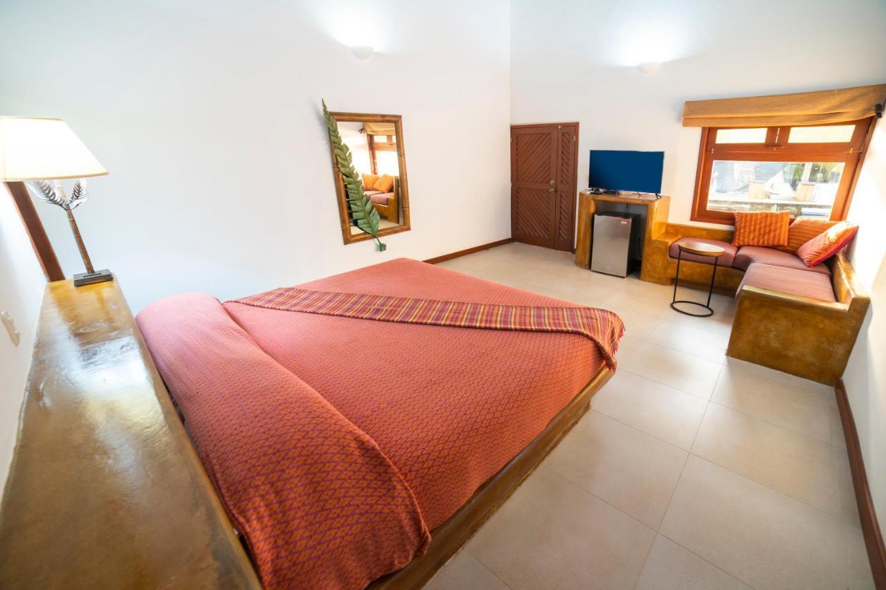 Nanajuana Rio Dulce Hotel Ngoại thất bức ảnh