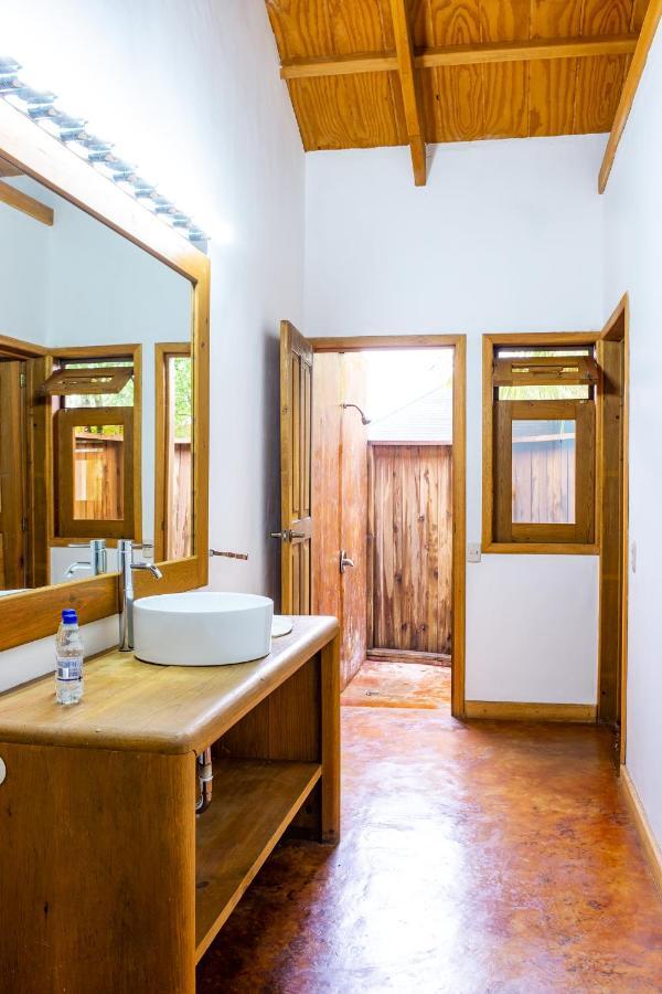Nanajuana Rio Dulce Hotel Ngoại thất bức ảnh