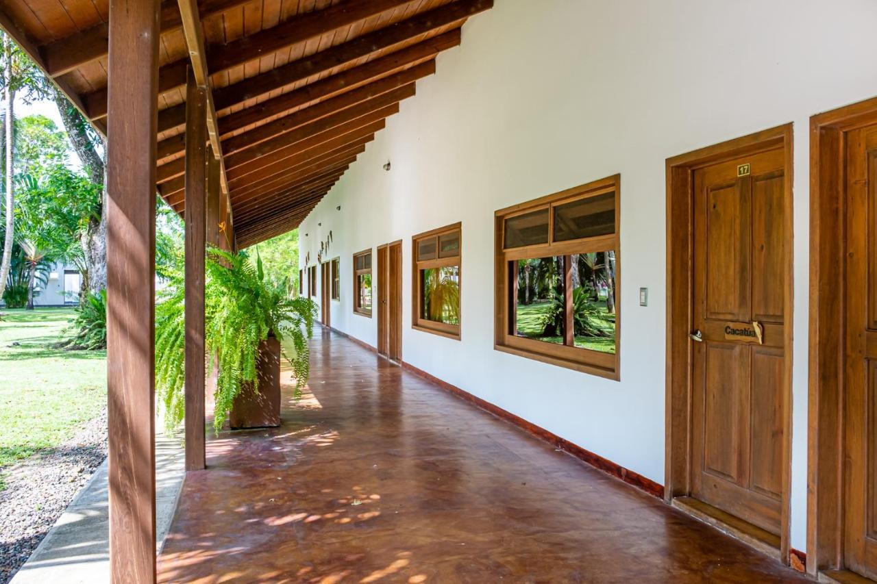 Nanajuana Rio Dulce Hotel Ngoại thất bức ảnh