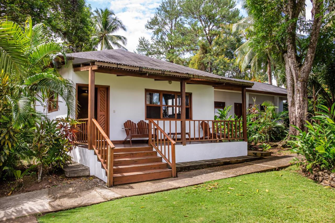 Nanajuana Rio Dulce Hotel Ngoại thất bức ảnh