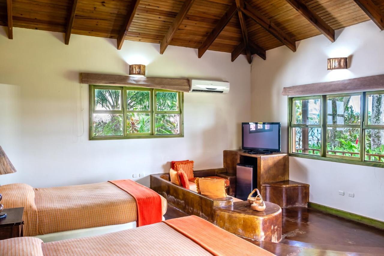 Nanajuana Rio Dulce Hotel Ngoại thất bức ảnh